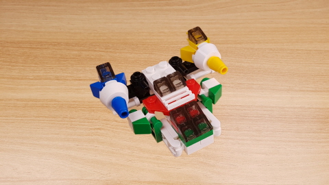 Micro 5 vehicles combiner robot 'Mega Fighter'(similar to Power Ranger's Megazord)
 1 - transformation,transformer,LEGO transformer