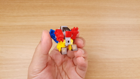 Micro transformer mech - Monster Slayer
 1 - transformation,transformer,LEGO transformer