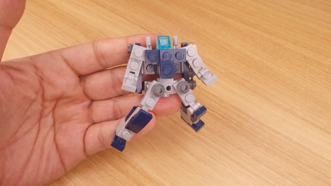 Micro brick easy to build combiner transformer mech - Blue Snow
 2 - transformation,transformer,LEGO transformer