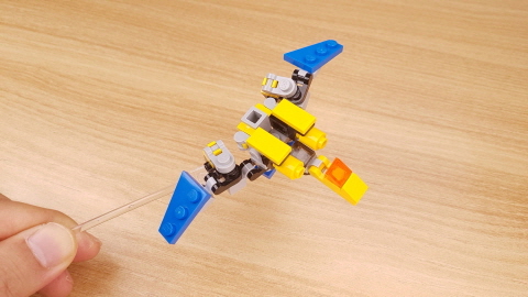 Micro brick Pteranodon transformer mech - Heavy Wings
 4 - transformation,transformer,LEGO transformer