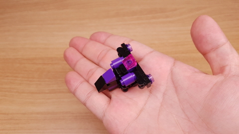 Micro brick transformer mech - Black Pearl
 1 - transformation,transformer,LEGO transformer