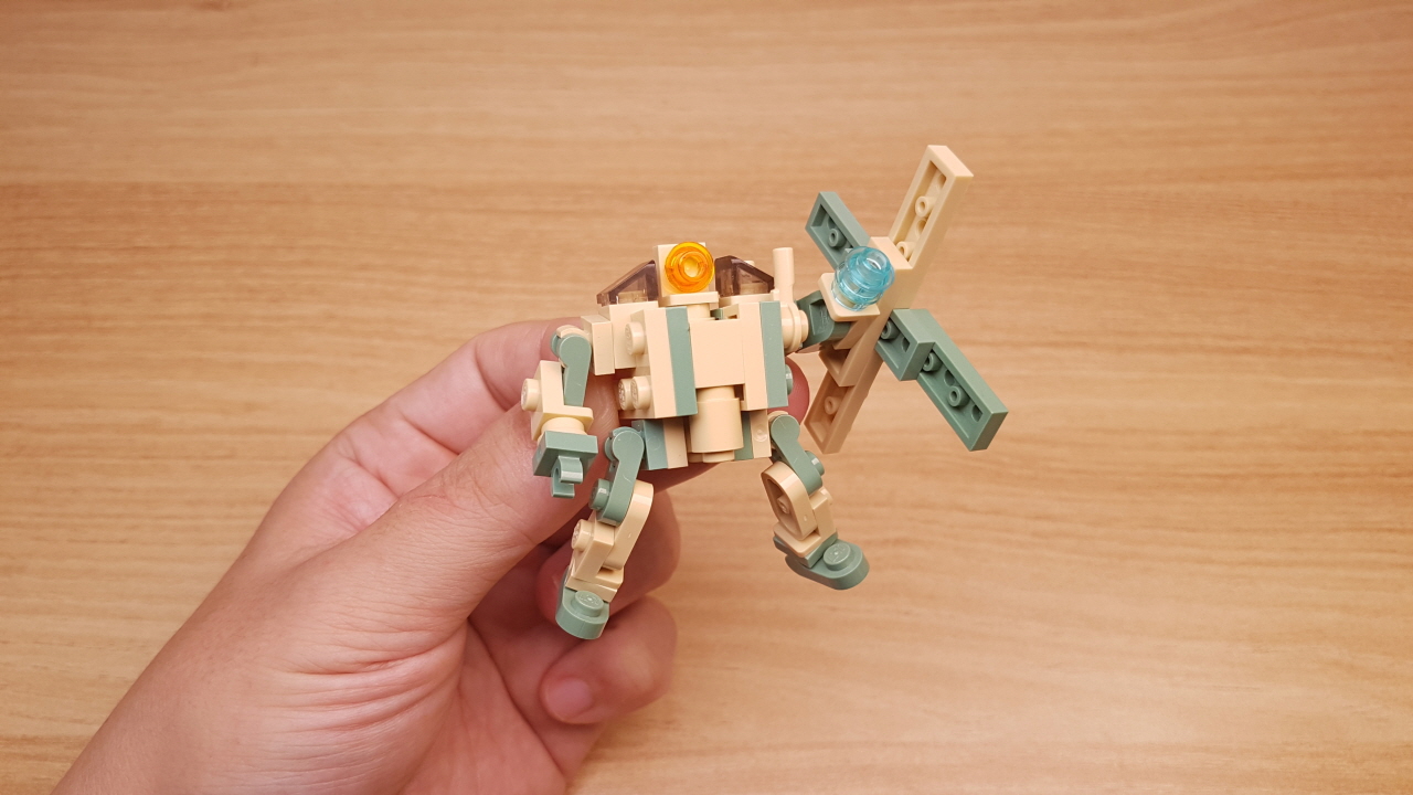 Micro LEGO brick helicopter combiner mech - Dual Chopper
 1 - transformation,transformer,LEGO transformer