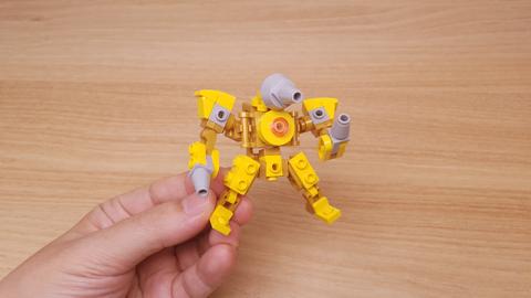 Micro LEGO brick drill tank transformer mech - Drill Head
 2 - transformation,transformer,LEGO transformer