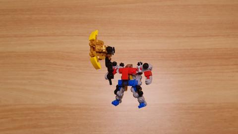 Micro LEGO brick golden axe transformer mech - Golden Axe #LEGO #MOC #transformers
 1 - transformation,transformer,LEGO transformer