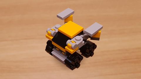 Mini LEGO brick airplane, boat, and train combining robot PTB301! #LEGO #MOC #レゴ #レゴ変形ロボ #レゴ作り方 #레고변신로봇
 7 - transformation,transformer,LEGO transformer