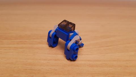 Mini LEGO brick combiner robot the mighty Titan Hunter! #LEGO #MOC #レゴ #レゴ変形ロボ #レゴ作り方 #레고변신로봇
 3 - 