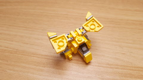 Yellow Eagle - Eagle Transformer Mech
 9 - transformation,transformer,LEGO transformer