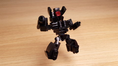 Red one eye (similar with Shockwave)
 1 - transformation,transformer,LEGO transformer