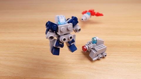 Micro combiner robot (similar to Achilles from LBX) - Micro Knight
 1 - transformation,transformer,LEGO transformer